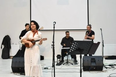 Sason'da &ccedil;ocuklar i&ccedil;in konser verildi