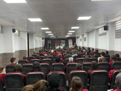 Sason'da şehit ve gazi aileleri öğrencilerle buluştu