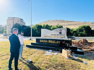 Savur'da Aziz Sancar motifli orta refüj düzenlemesinde sona gelindi