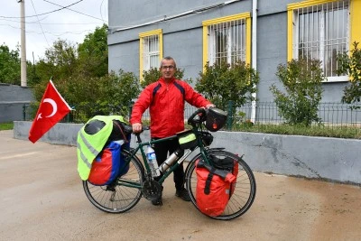 Şehit öğretmen Şenay Aybüke Yalçın anısına Batman'dan Çorum'a pedal çevirecek