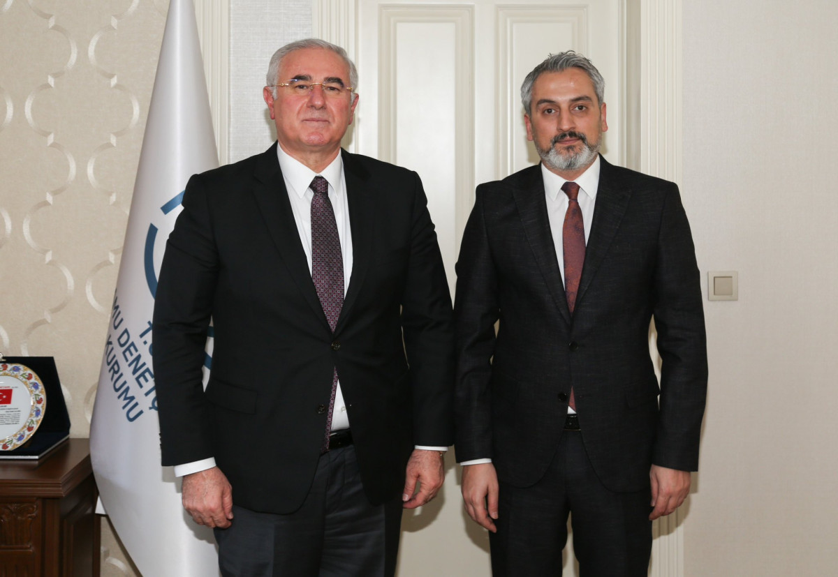 Siirt Baro Başkanından, Kamu Denetçiliği Kurumu'nu Ziyaret Etti