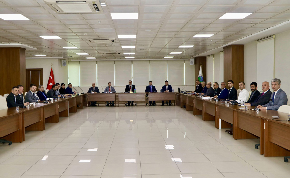 Siirt Belediyesi’nde Değerlendirme Toplantısı