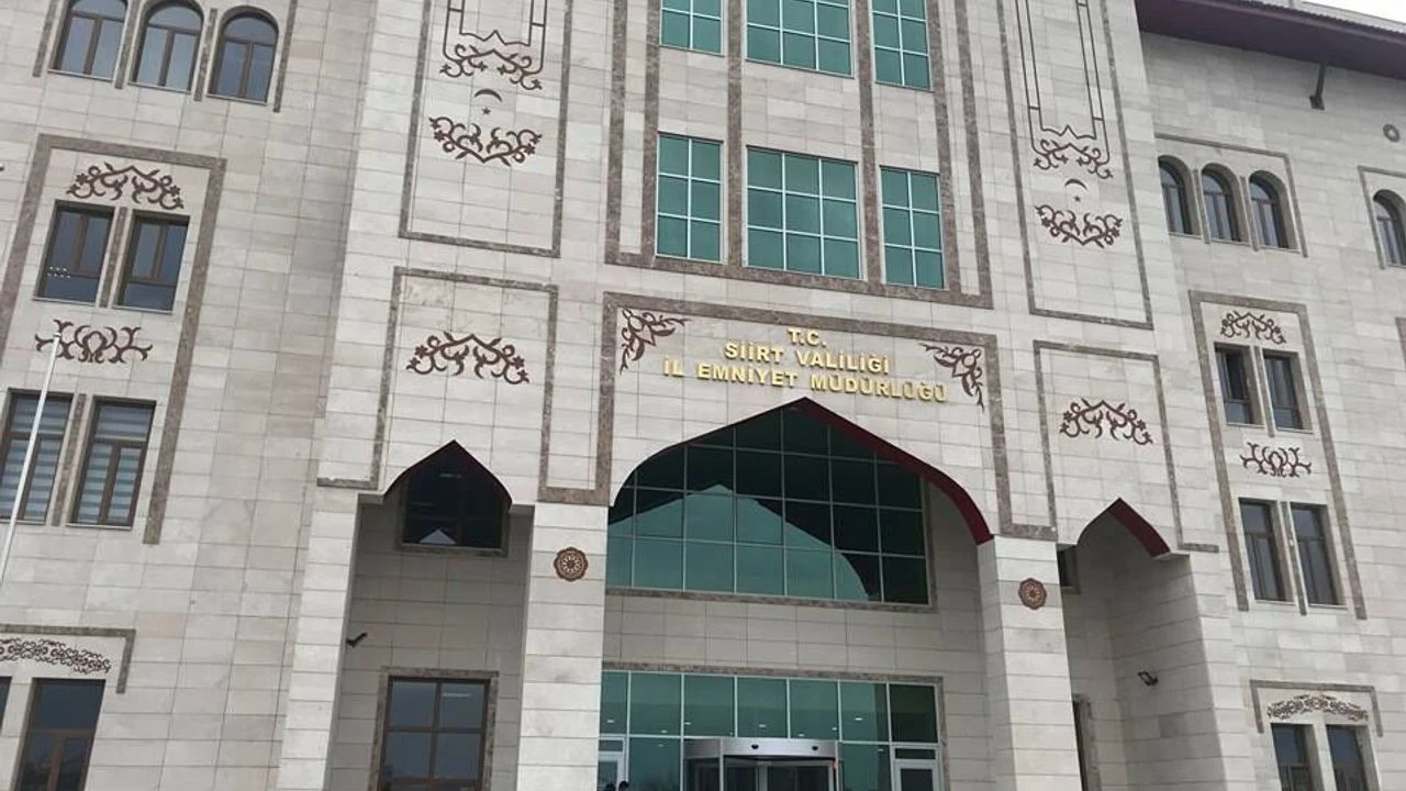 Siirt Emniyet M&uuml;d&uuml;rl&uuml;ğ&uuml;&rsquo;nden &ldquo;G&Ouml;R-BİLDİR&rdquo; &Ccedil;ağrısı