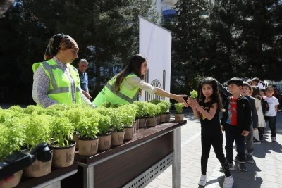 Siirt'in komşu ilinde 60 bini dağıtıldı