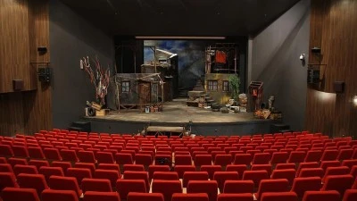 Siirt’in Komşu İlinde Devlet Tiyatrosu Açılması İçin Çalışma Başlatıldı