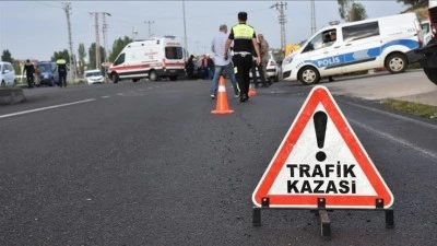 Siirt'in komşu ilinde devrilen minibüsteki 2 kişi öldü, 3 kişi yaralandı