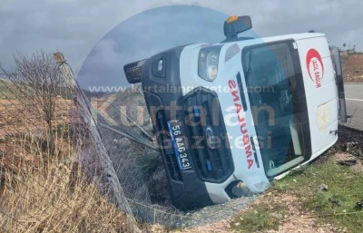 Siirt-Kurtalan Karayolunda Ambulans Devrildi