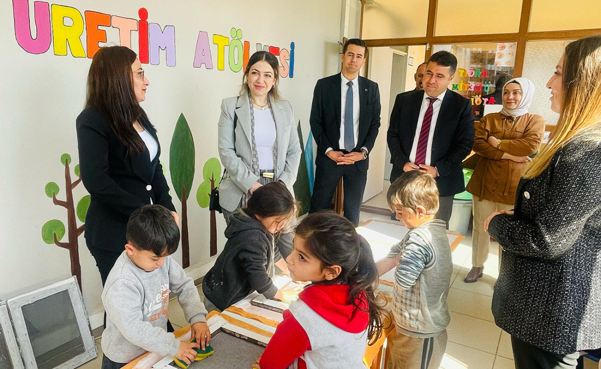 Siirt Kurtalan'da Ritim ve Kağıt Geri Dönüşüm Atölyeleri'nin açılışı yapıldı