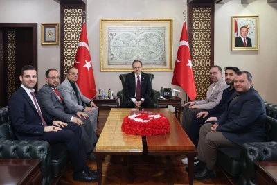Siirt &Ouml;nder İmam Hatipliler Derneği&rsquo;nden Vali Kızılkaya&rsquo;ya Ziyaret