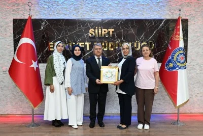 Siirt Sosyal Girişimci Kadınlar Derneği'nden Emniyet M&uuml;d&uuml;r&uuml; Mehmet &Ouml;zdemir'e Ziyaret