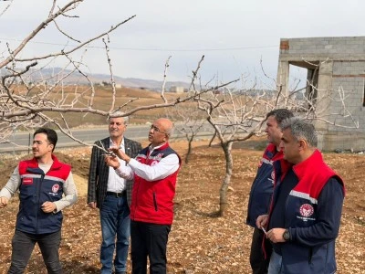 Siirt Tarım İl M&uuml;d&uuml;r&uuml; Şanverdi &Uuml;reticilerle Buluştu