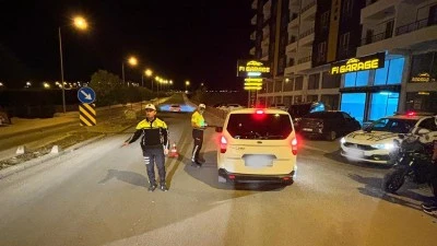 Siirt’te 11 Noktada Alkol Denetimi: 17 Sürücüye 99 Bin TL Ceza