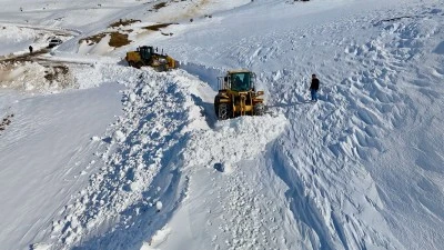 Siirt&rsquo;te 131 yerleşim yerine ulaşım sağlanamıyor