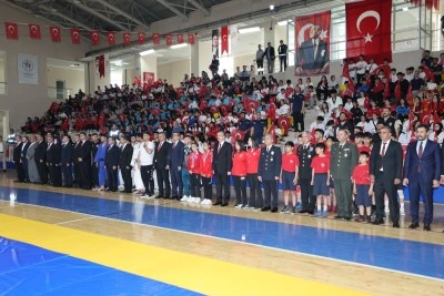 Siirt&rsquo;te 19 Mayıs Atat&uuml;rk&rsquo;&uuml; Anma, Gen&ccedil;lik ve Spor Bayramı kutlandı