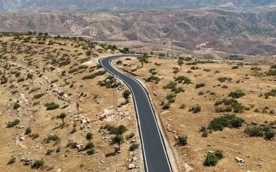 Siirt’te 9 Bin Metrelik Yol Sıcak Asfaltla Buluştu