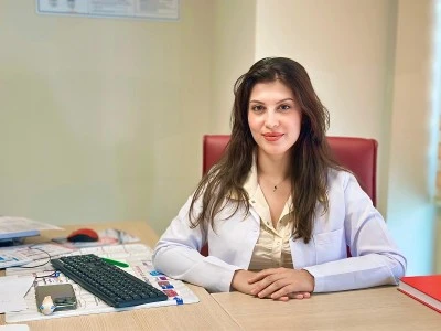 Siirt’te Atanan Kadın Hastalıkları ve Doğum Uzmanı Hasta Kabulüne Başladı