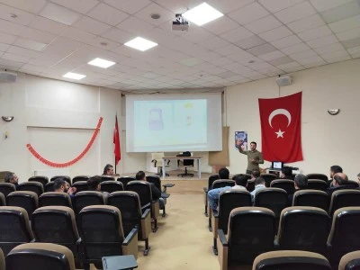 Siirt’te Bakım Personeline Sağlıklı Beslenme ve Hijyen Semineri