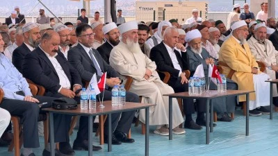 Siirt&rsquo;te Bilvanis K&uuml;lliyesi ve Camii dualarla a&ccedil;ıldı