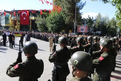 Siirt’te Cumhuriyet Bayramı Kutlamaları Başladı