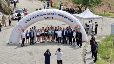 Siirt'te dağ koşuları milli takım se&ccedil;meleri yapıldı