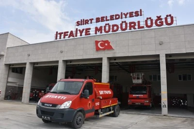 Siirt&rsquo;te dar sokaklar i&ccedil;in &ouml;zel itfaiye aracı hizmete girdi
