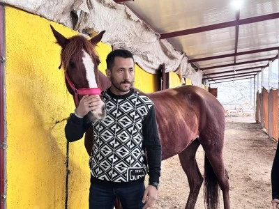 Siirt'te Dede yadigarı at&ccedil;ılığı yaşatmak i&ccedil;in &ccedil;iftlik kurdu