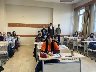 Siirt'te Destekleme Kurslarıyla Yaz Tatili Fırsata D&ouml;n&uuml;ş&uuml;yor
