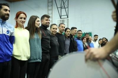 Siirt'te eğitimcilerden oluşan topluluk, k&uuml;lt&uuml;rel değerleri halk oyunlarıyla sahneleyecek