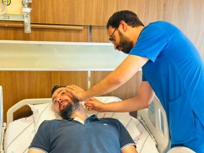 Siirt'te işitme kaybı yaşayan hasta ameliyatla sağlığına kavuşturuldu