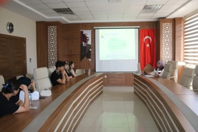 Siirt'te istihdam hakkı kazanan gen&ccedil;lere iş hayatına uyum semineri verildi