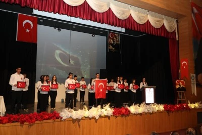 Siirt&rsquo;te İstiklal Marşı&rsquo;nın Kabul&uuml;n&uuml;n 105. Yılı T&ouml;renlerle Anıldı