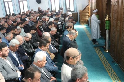 Siirt&rsquo;te, Kahramanmaraş'taki okul saldırısında &ouml;lenler i&ccedil;in gıyabi cenaze namazı kılındı