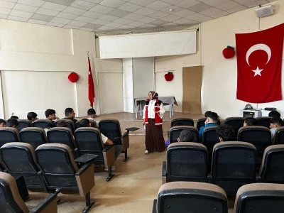 Siirt’te Koruma Altındaki Çocuklara Akran Zorbalığı Eğitimi Verildi