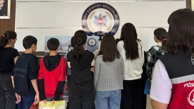 Siirt’te Koruma Altındaki Çocuklardan Emniyet Müdürlüğü’ne Ziyaret