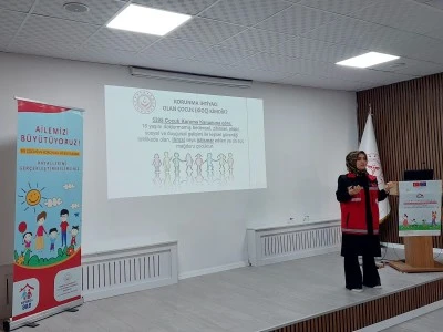 Siirt’te koruyucu aile eğitimi düzenlendi