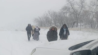 Siirt&rsquo;te Mahsur Kalan Ara&ccedil;lar ve Vatandaşlar Kurtarıldı