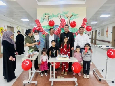 Siirt&rsquo;te minik hastalara 23 Nisan s&uuml;rprizi