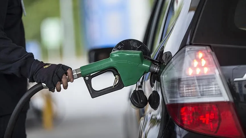 Siirt'te Motorin 81 TL'yi Aştı: Gece Yarısı Zammı Pompa Fiyatlarına Yansıdı