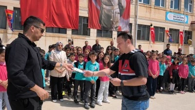 Siirt'te &ouml;ğrenci ve velilere "siber farkındalık" eğitimi