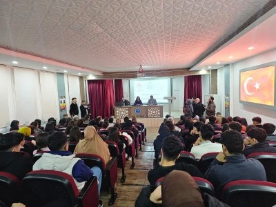 Siirt&rsquo;te &Ouml;ğrencilere Bilişim Su&ccedil;ları ve Dijital G&uuml;venlik Eğitimi