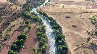 Siirt'te Ok&ccedil;ular Deresi'nin kaynağı dron ile g&ouml;r&uuml;nt&uuml;lendi