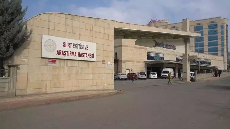 Siirt&rsquo;te Otomobilin &Ccedil;arptığı Yaya Ağır Yaralandı