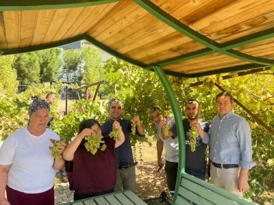 Siirt'te &ouml;zel bireyler &uuml;z&uuml;m hasadına katıldı