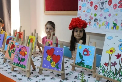 Siirt'te "Bilim ve Sanat Şenliği" d&uuml;zenlendi