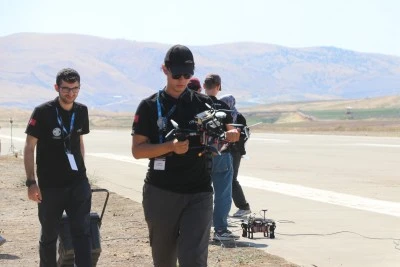 Siirt'te "TEKNOFEST Savaşan İHA Yarışması"nın ilk kategorisi tamamlandı