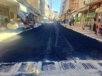 Siirt’te Sakıp Beygo Caddesi Asfaltlandı