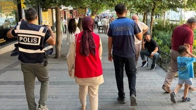 Siirt'te Sokakta &Ccedil;alıştırılan ve Dilendirilen &Ccedil;ocuklara Y&ouml;nelik Denetimler S&uuml;r&uuml;yor