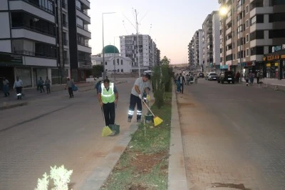 Siirt’te Temizlik Seferberliği Kentin Her Noktasına Yayılıyor