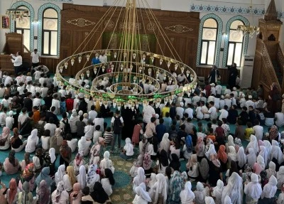 Siirt'te T&Uuml;GVA Yaz Okulu &ouml;ğrencileri camide buluştu