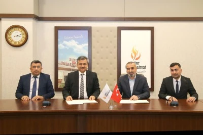 Siirt&rsquo;te &Uuml;niversite ve &Ouml;zel Sekt&ouml;rden Arıcılık İ&ccedil;in G&uuml;&ccedil; Birliği